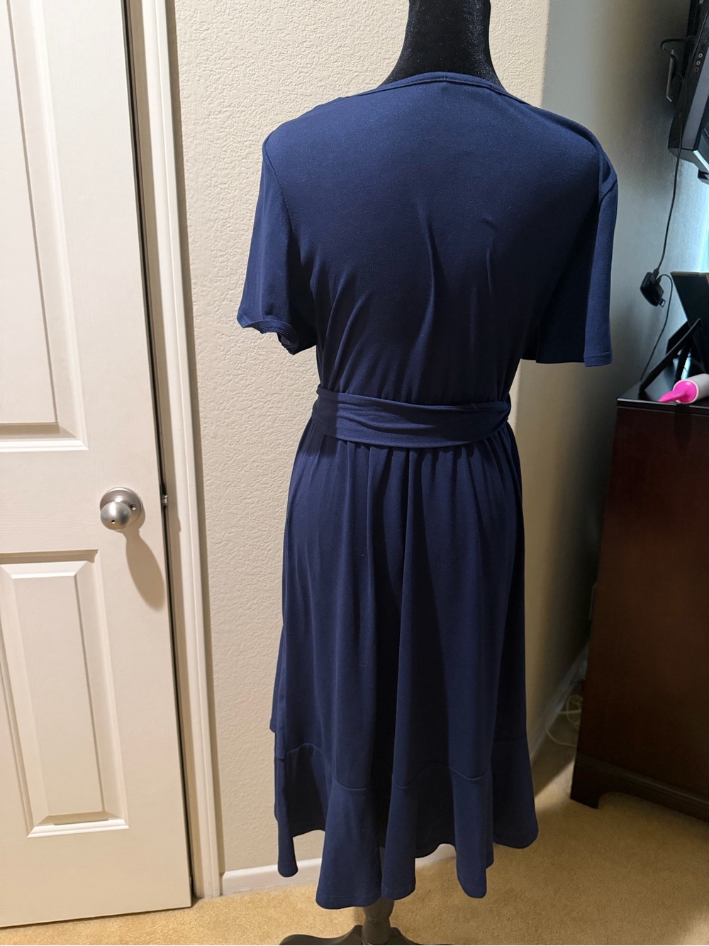 Reborn J Navy Short-Sleeve Tie-Waist Midi Dress - Picture 3 of 7